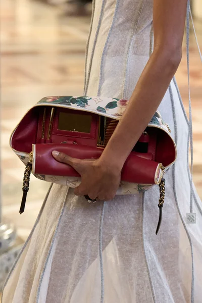 Look 7